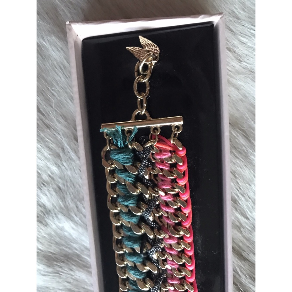 Victoria’s Secret bracelet - Picture 7 of 8